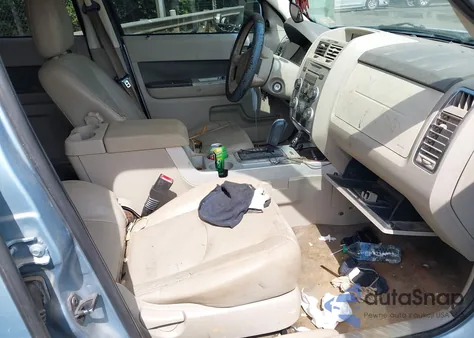 2009 Mercury Mariner Premier V6 from USA, damaged, VIN 4M2CU87G79KJ00272